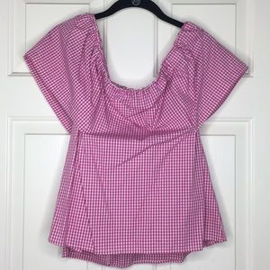 TOPSHOP - off the shoulder pink crop